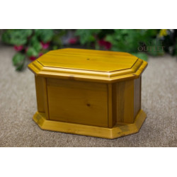 Solid Maple Urn (FW0573)